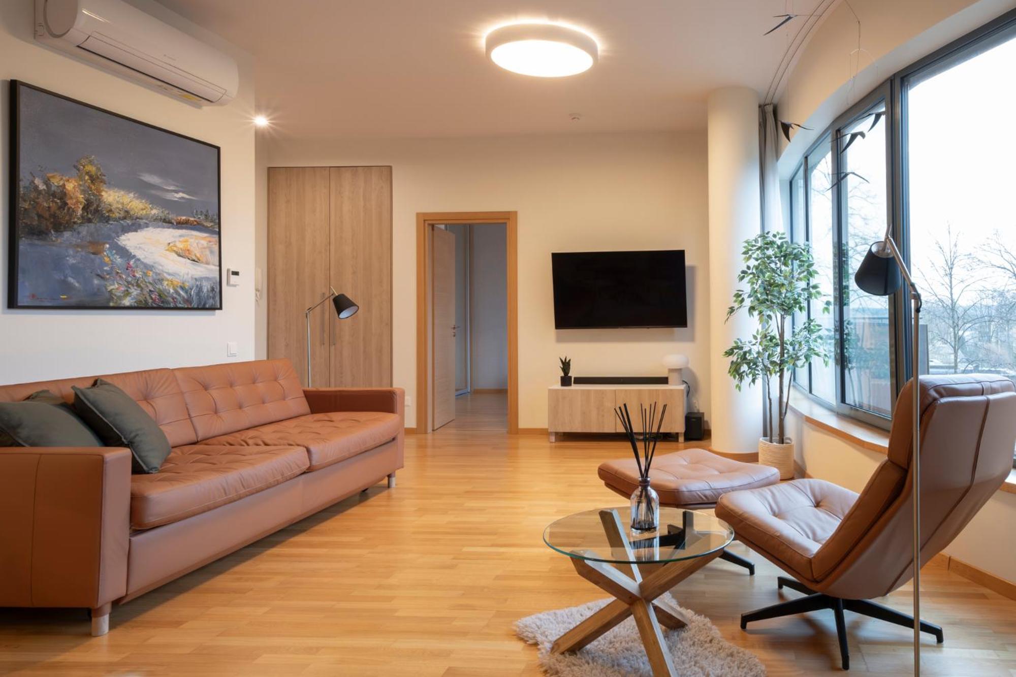 2 Bedroom Apt, 2 Garage Spots & Balconies, Self Check-In, By Cohost Ντρουσκινινκάι Εξωτερικό φωτογραφία