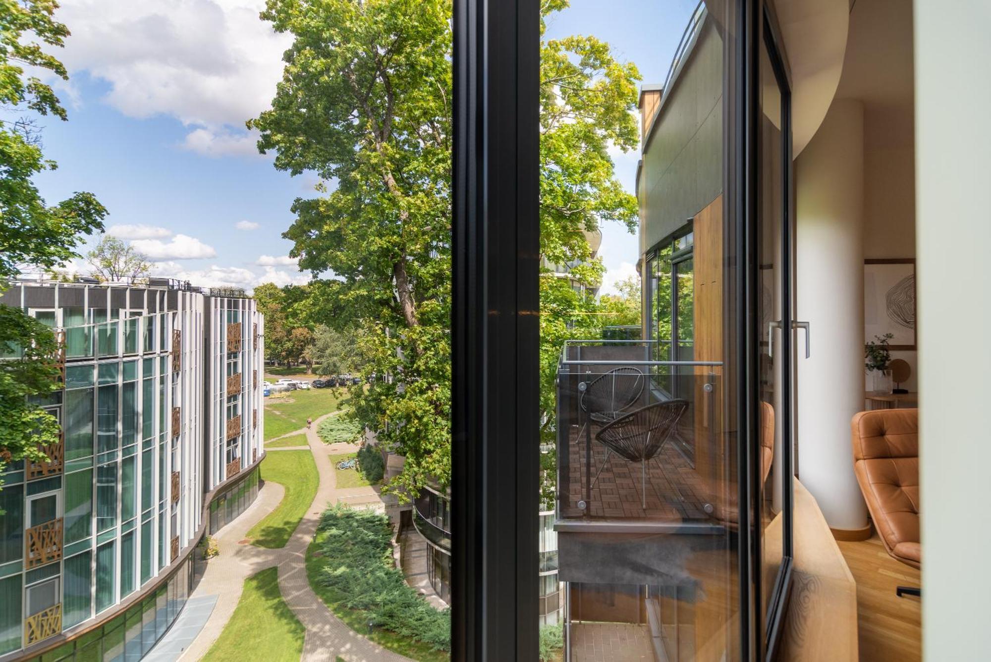 2 Bedroom Apt, 2 Garage Spots & Balconies, Self Check-In, By Cohost Ντρουσκινινκάι Εξωτερικό φωτογραφία
